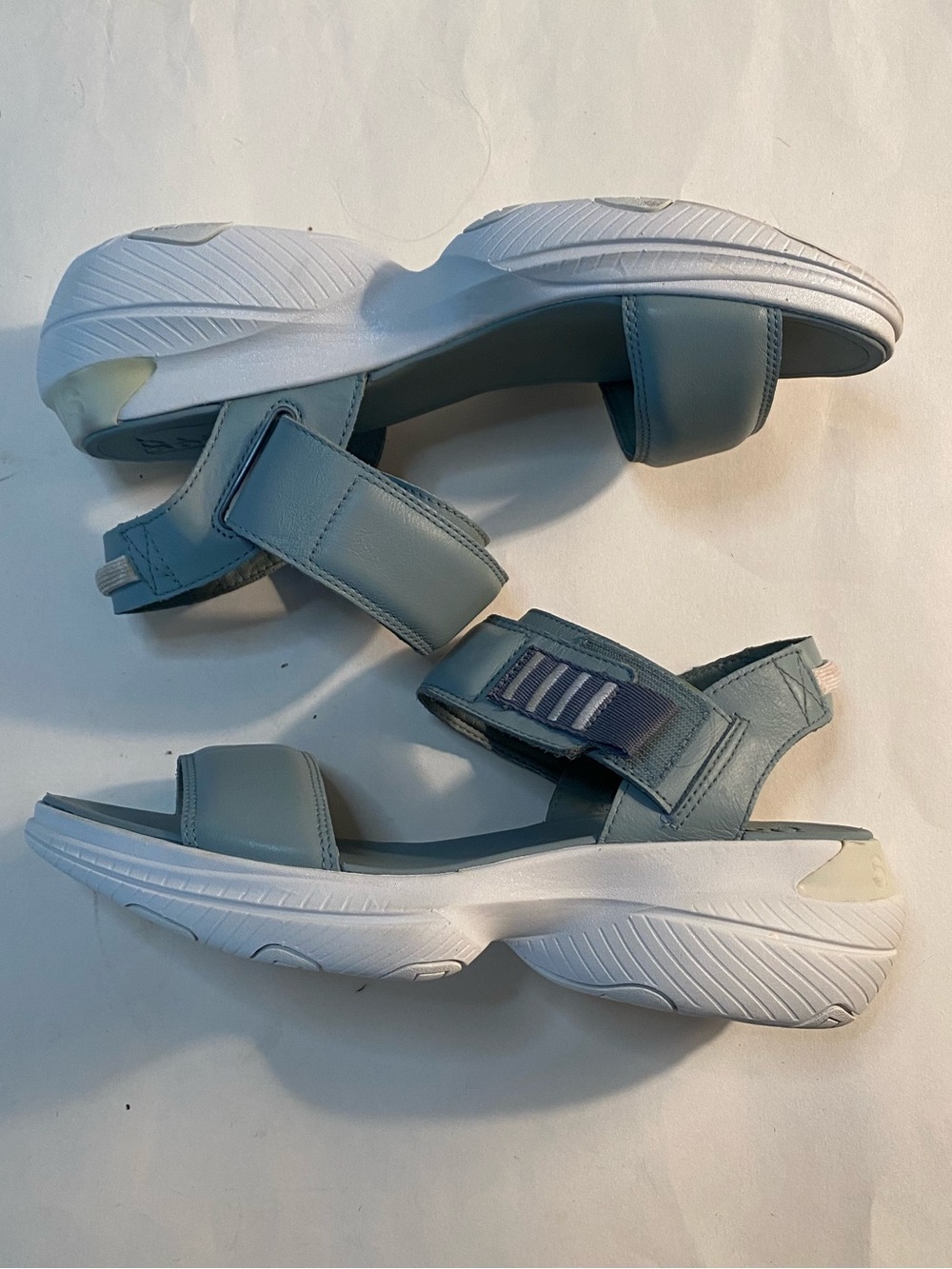 Sorel Women's Light Blue Adjustable Sport Sandals